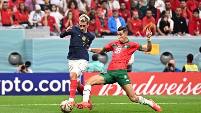 Bet365体育集团-【人物】上下翻飞的格子，蓝军连入决赛的关键棋子