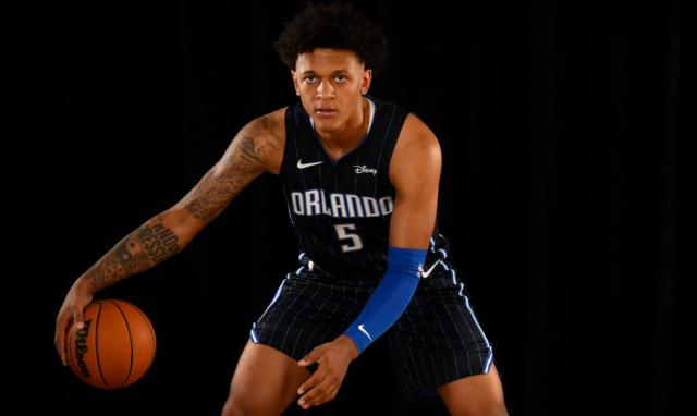 Bet365体育官网-NBA总经理调查（上）：东契奇冲击MVP 建队选字母哥