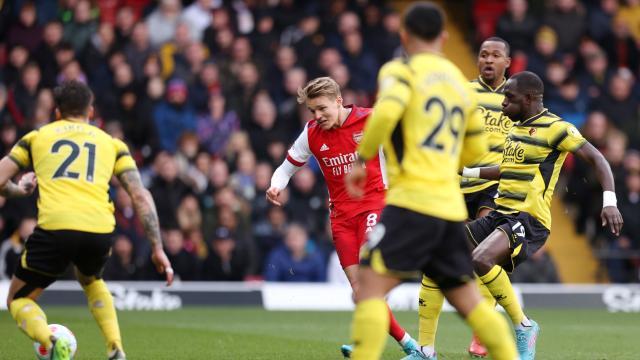 Bet365体育官网-三次精彩反击破门！极富观赏性的阿森纳又回来了