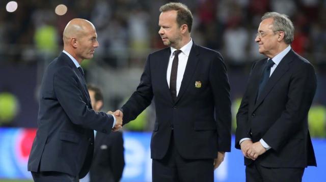 Bet365体育官网-【观察】曼联炒了索帅，皇马却慌了？