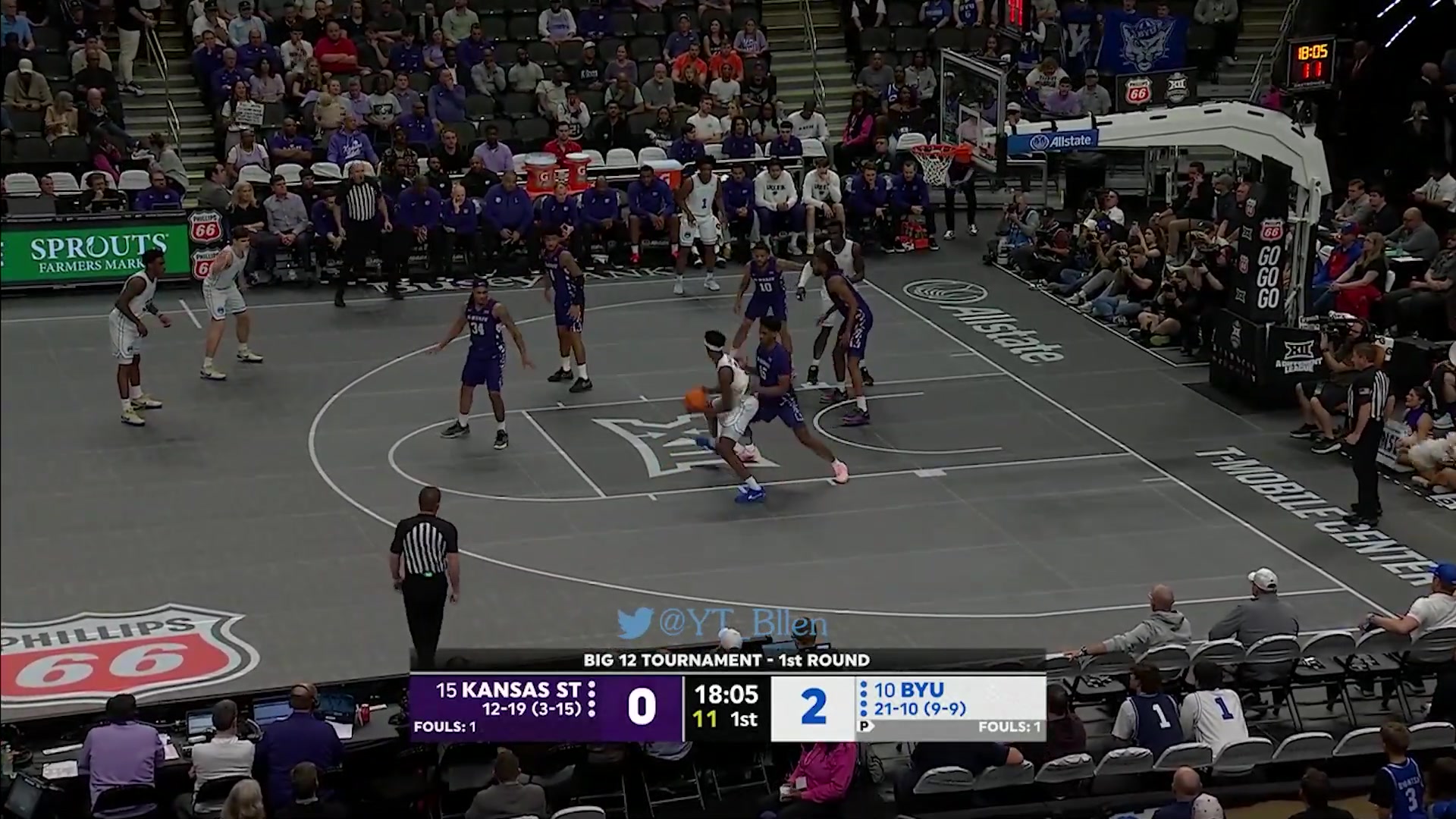 Bet365体育平台-两破纪录~状元热门迪班萨分区锦标赛狂轰40+9+6 杜兰特一纪录作古