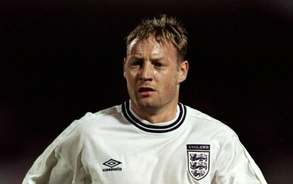 Bet365体育-英格兰前国脚戴维-巴蒂每年都给老队友打电话，看他是否还活着